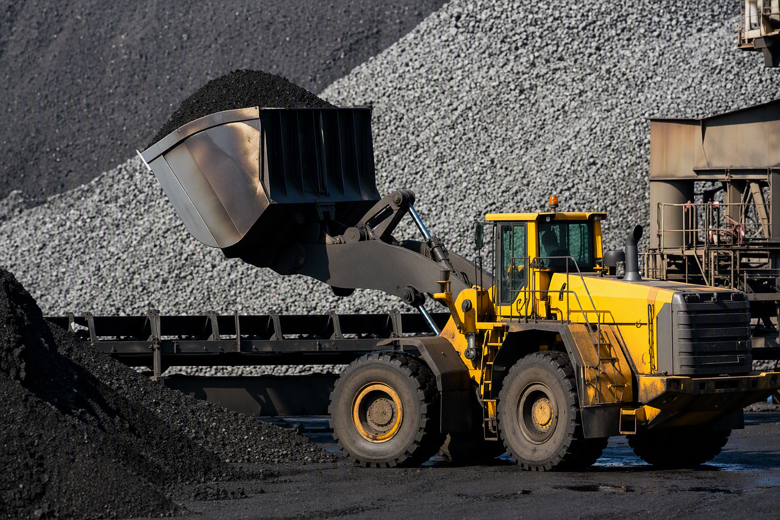 Industrial bulk commodities — coal, petcoke and fly ash supply